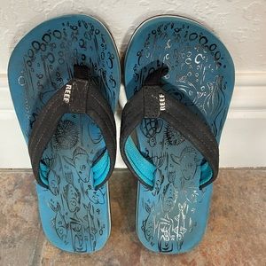 Reef boys flip flops size 2/3